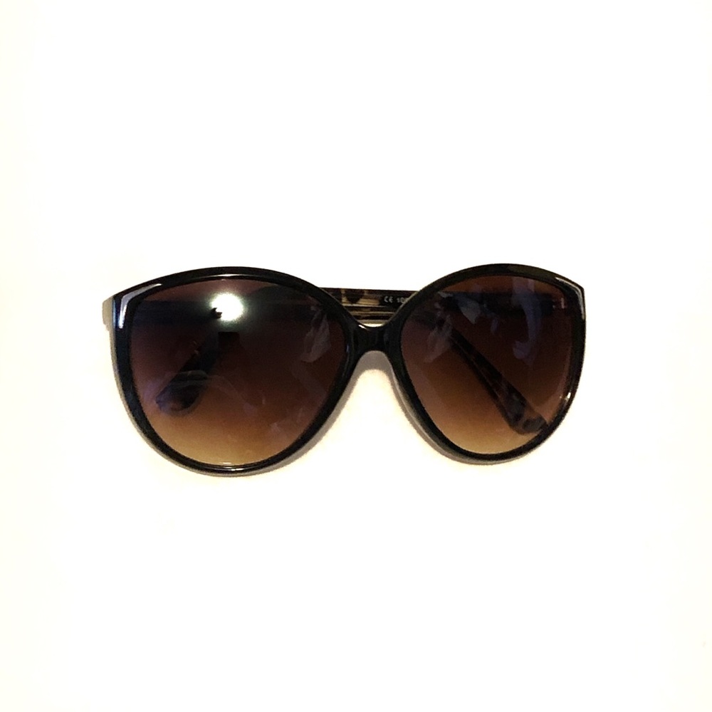 LOFT Large Cat-eye Sunglasses